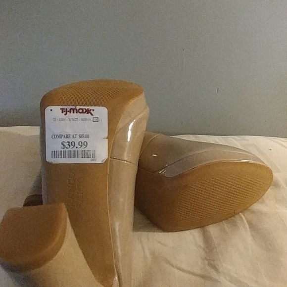 Franco Sarto Pumps - Picture 4 of 4